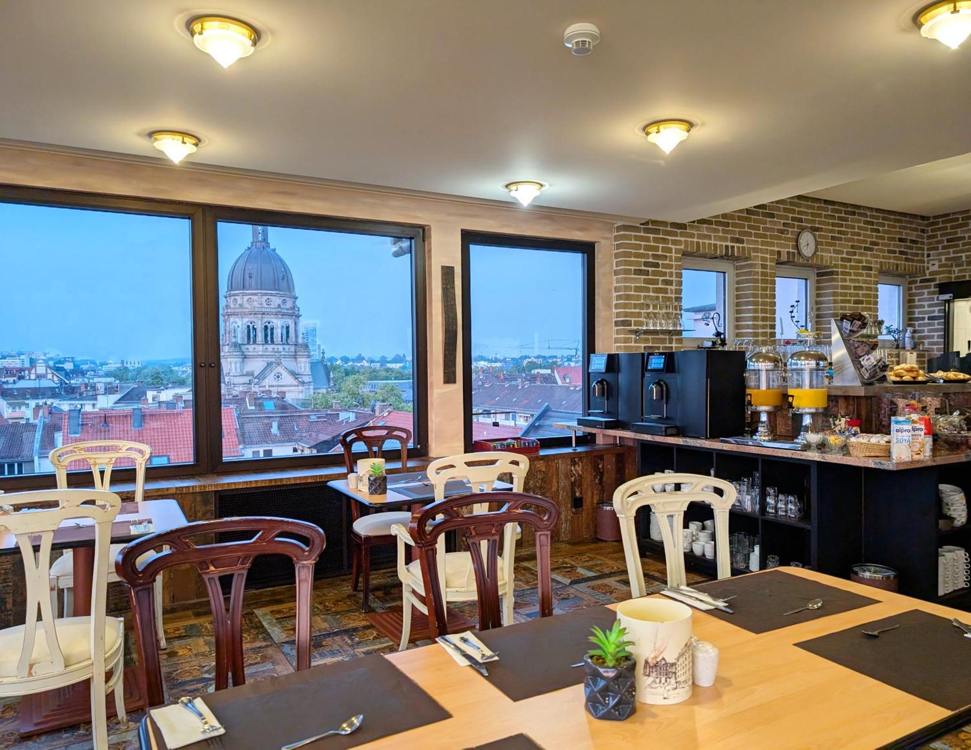 Mainzer Hof Hotel ภายนอก รูปภาพ