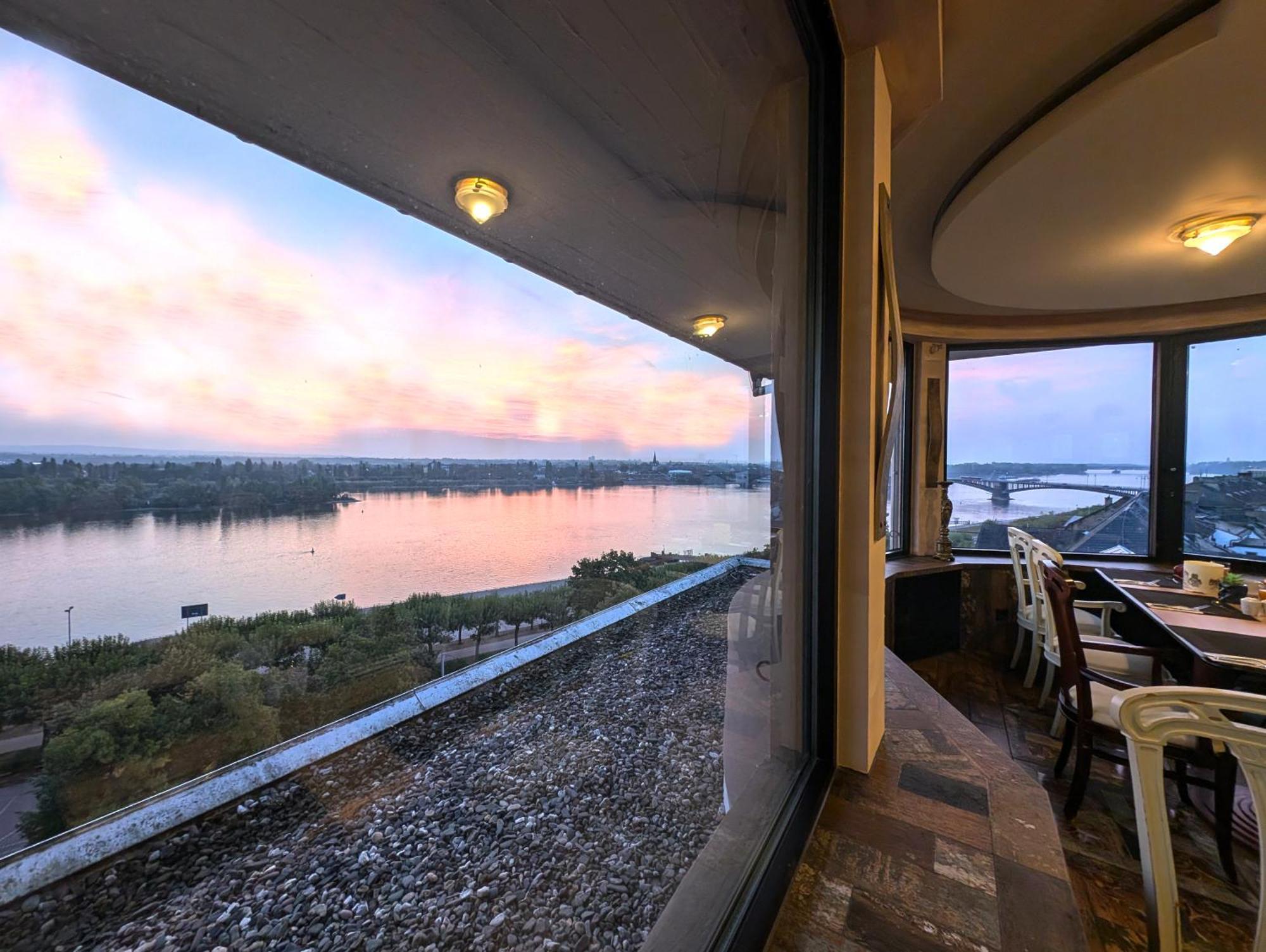 Mainzer Hof Hotel ภายนอก รูปภาพ