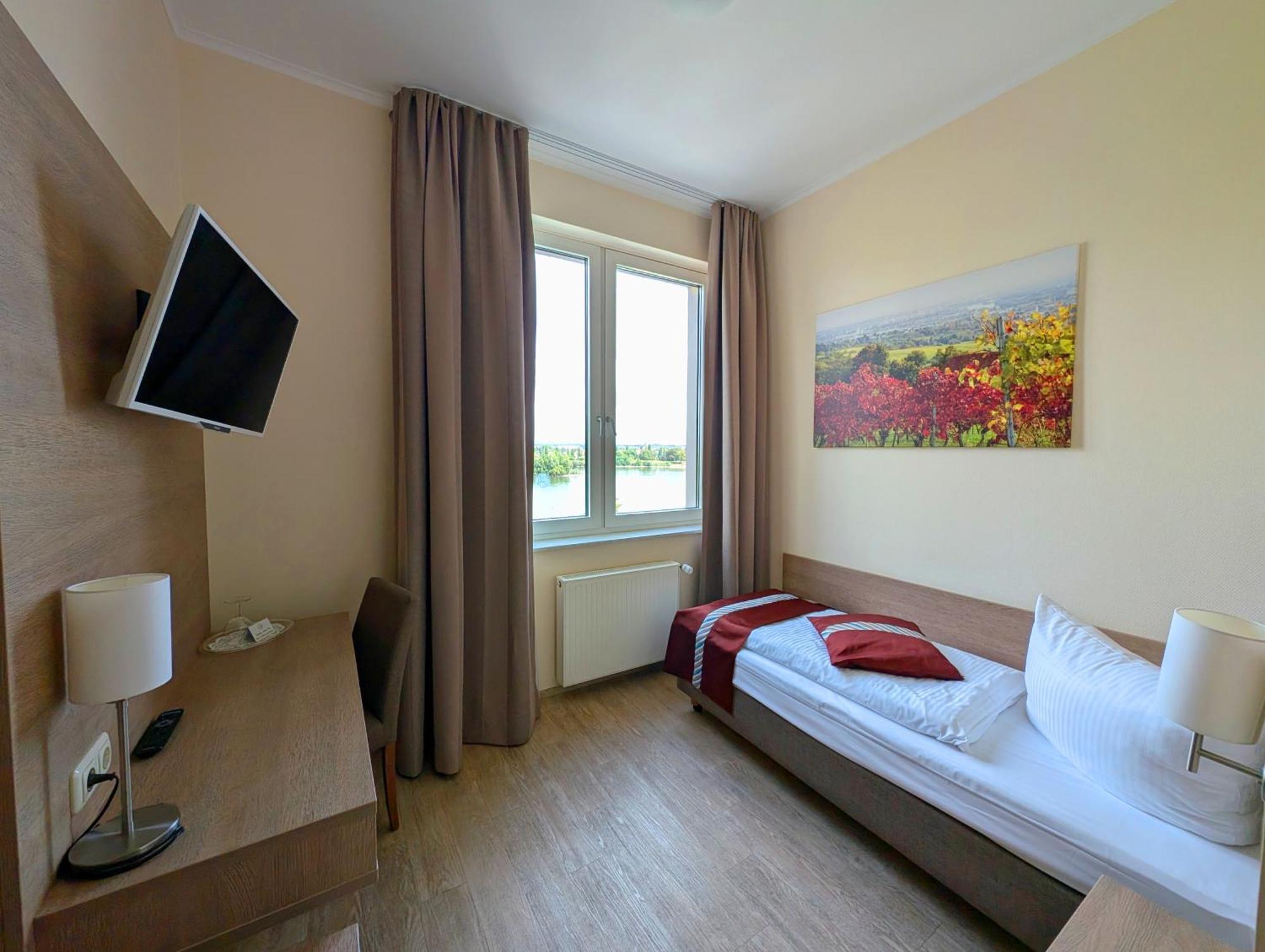 Mainzer Hof Hotel ภายนอก รูปภาพ