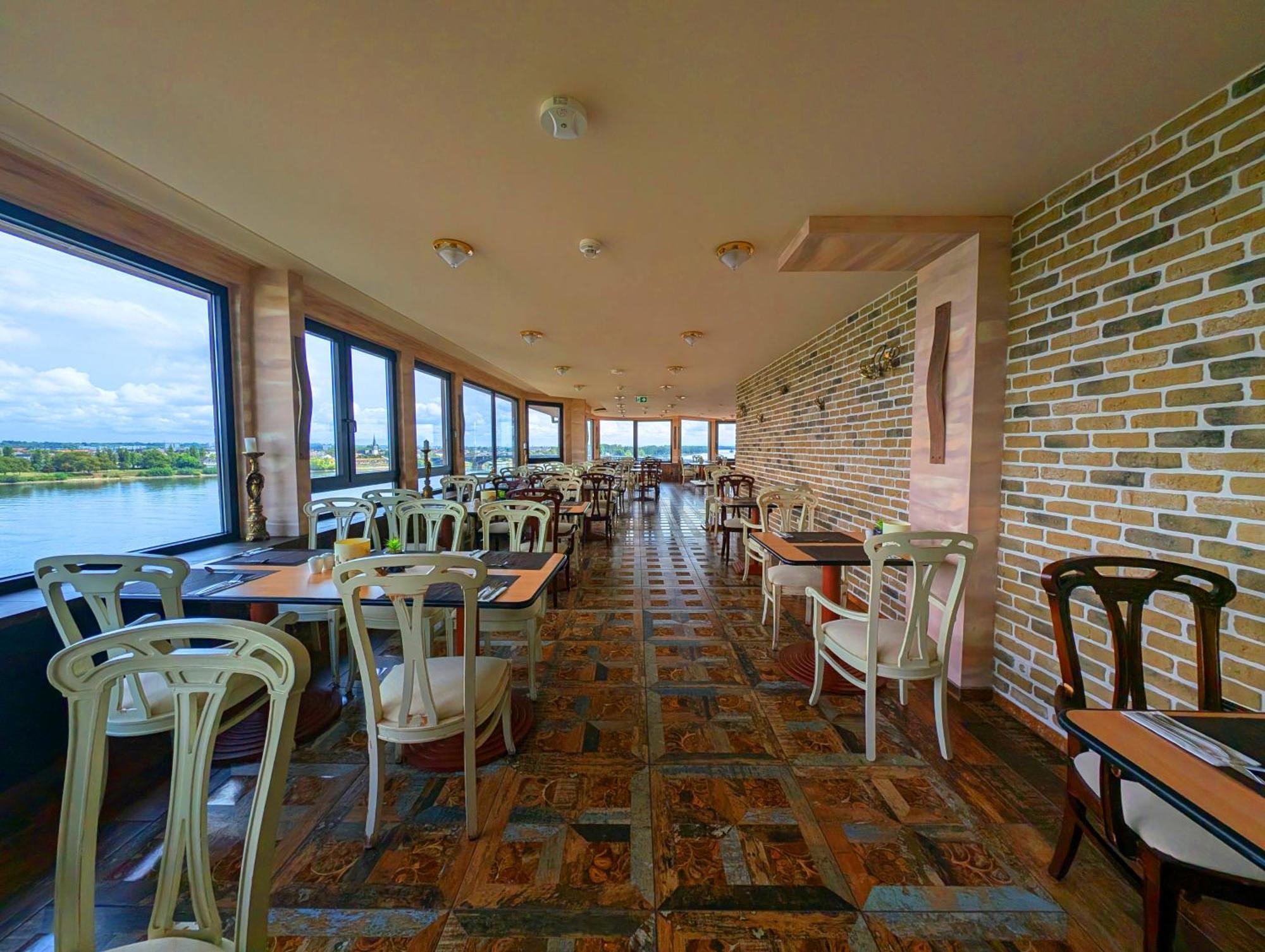 Mainzer Hof Hotel ภายนอก รูปภาพ